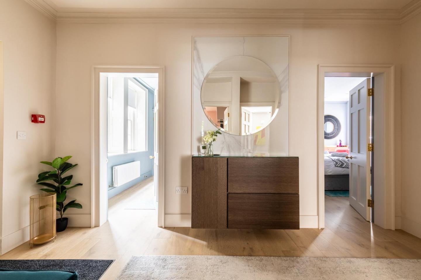 Russell House Suites باث المظهر الخارجي الصورة