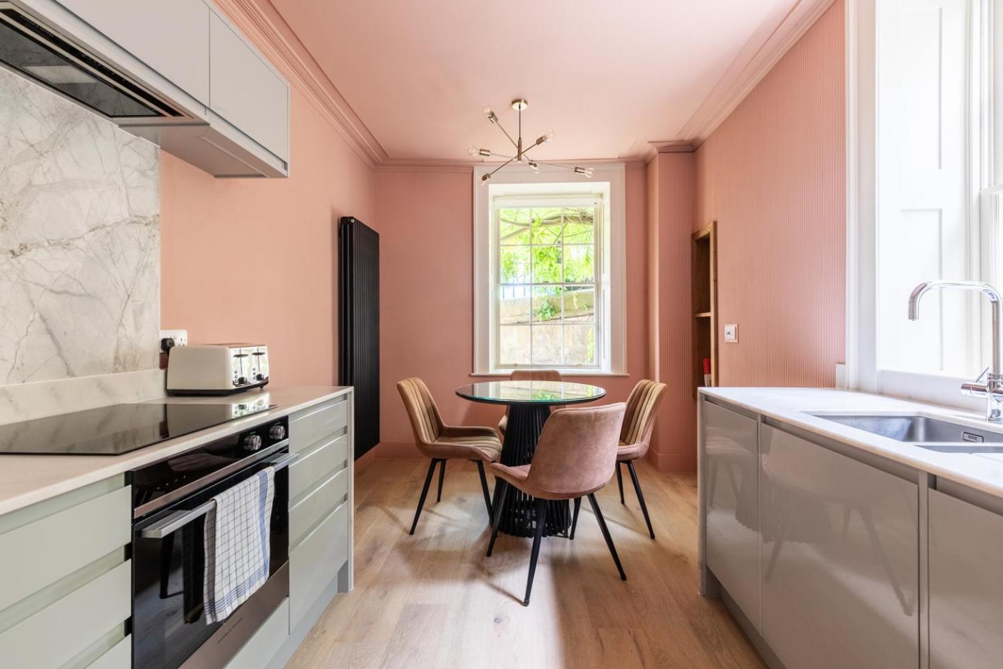 Russell House Suites باث المظهر الخارجي الصورة